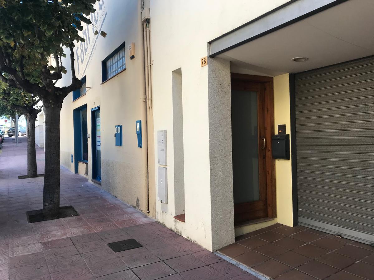 Apartaments Ample Port Marina Palamós Exteriör bild